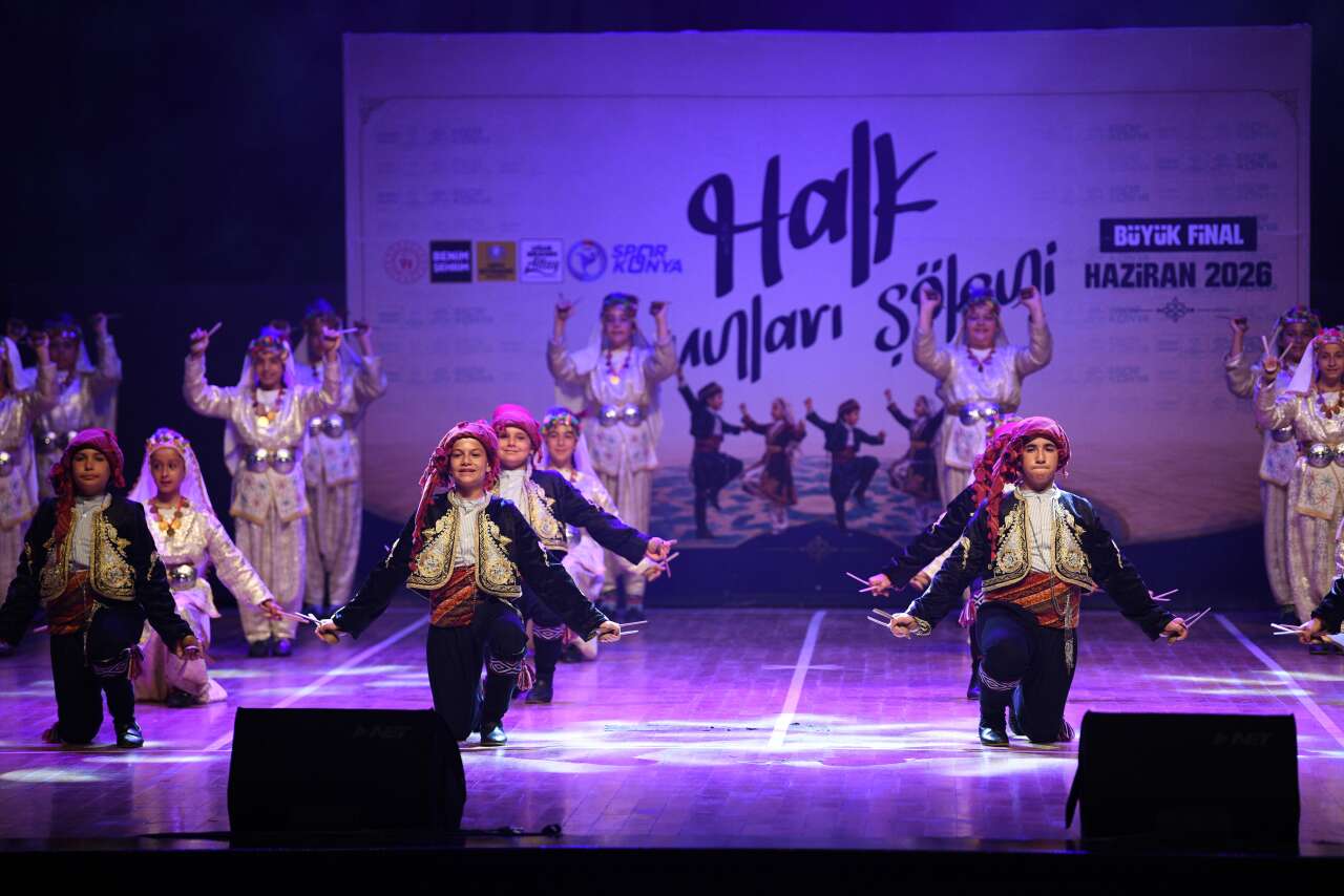 Konya’da 13 ilçe aynı sahnede! Büyük finalde 4 okul zirvede 18